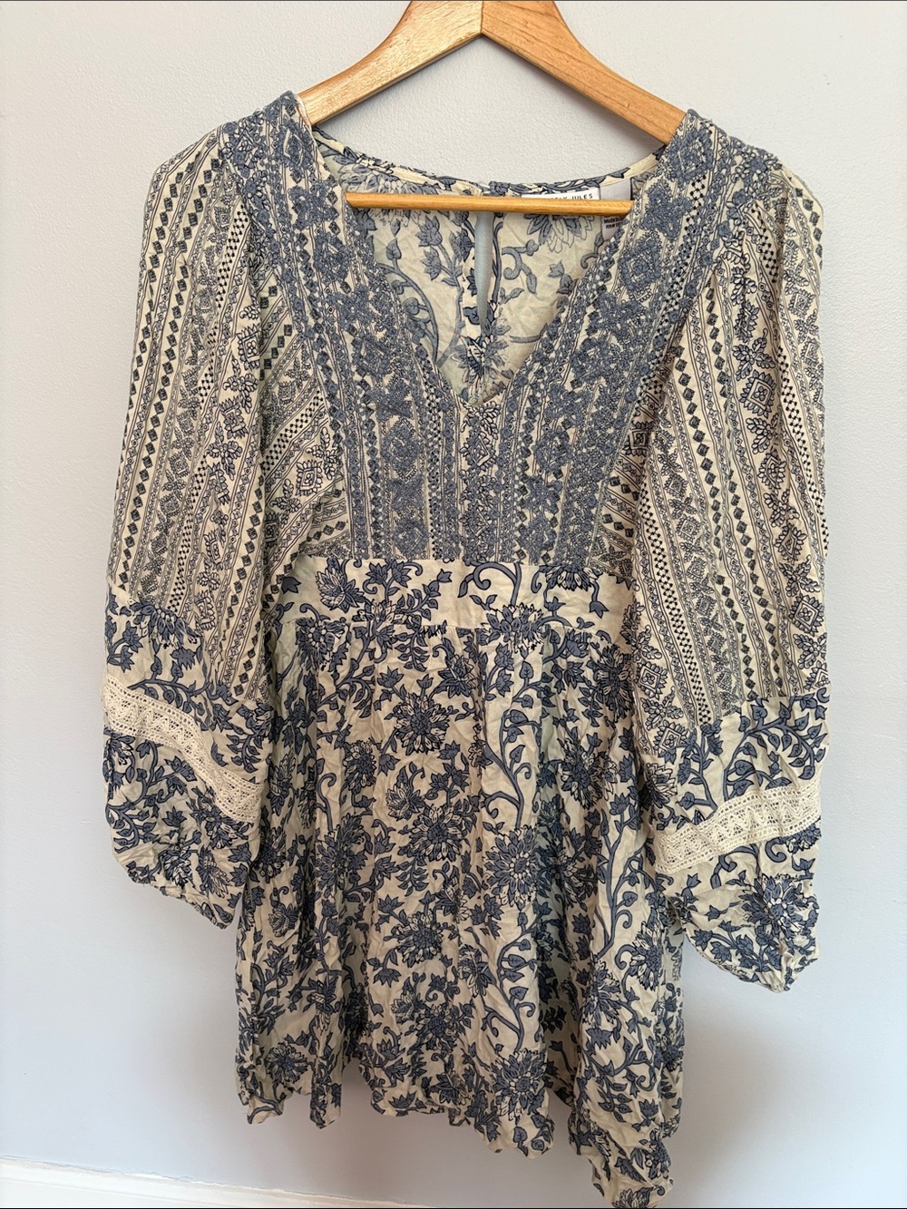 Sincerely Jules Blue and Cream Embroidered V-Neck Long Sleeve Dress